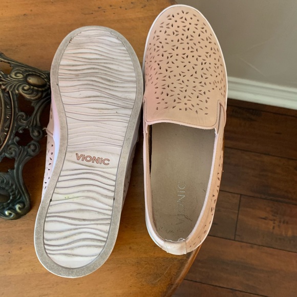 Vionic women’s Splendid Midiperf Leather Slip On casual Shoes 10 - Picture 7 of 12